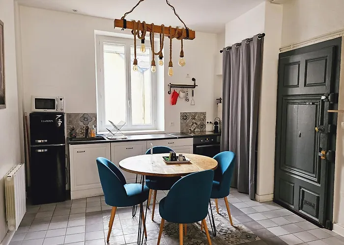 Charmant Cocon Au Coeur D'angers شقة *